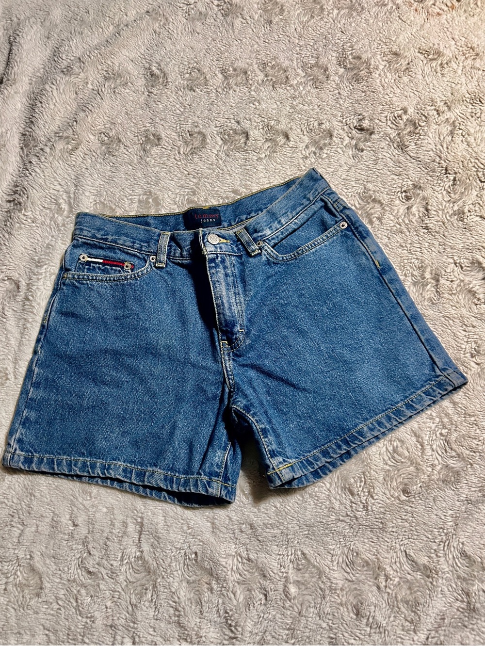Tommy Hilfiger Mid-Blue Denim Shorts